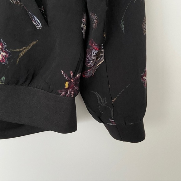 AMARYLLIS BLACK/FLORAL LIGHTWEIGHT BOMBER STYLE JACKET WITH GOLD ZIPPER, SMALL - Picture 7 of 11